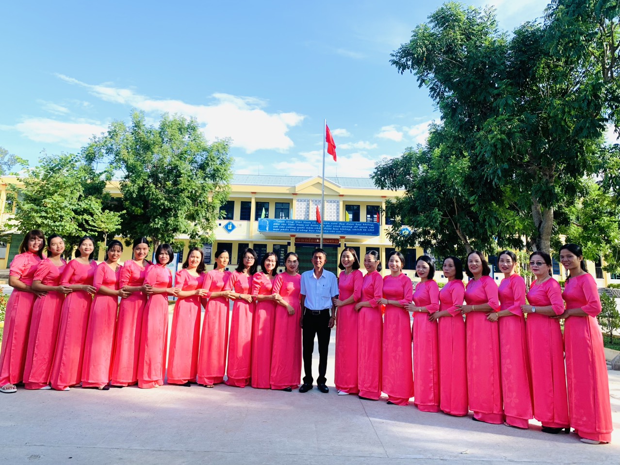 Sắc màu